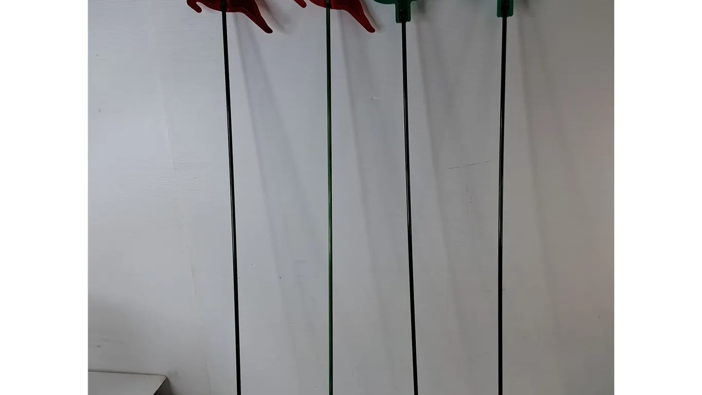 (4) Reflective Christmas Stakes 34.5"- Can't Ship