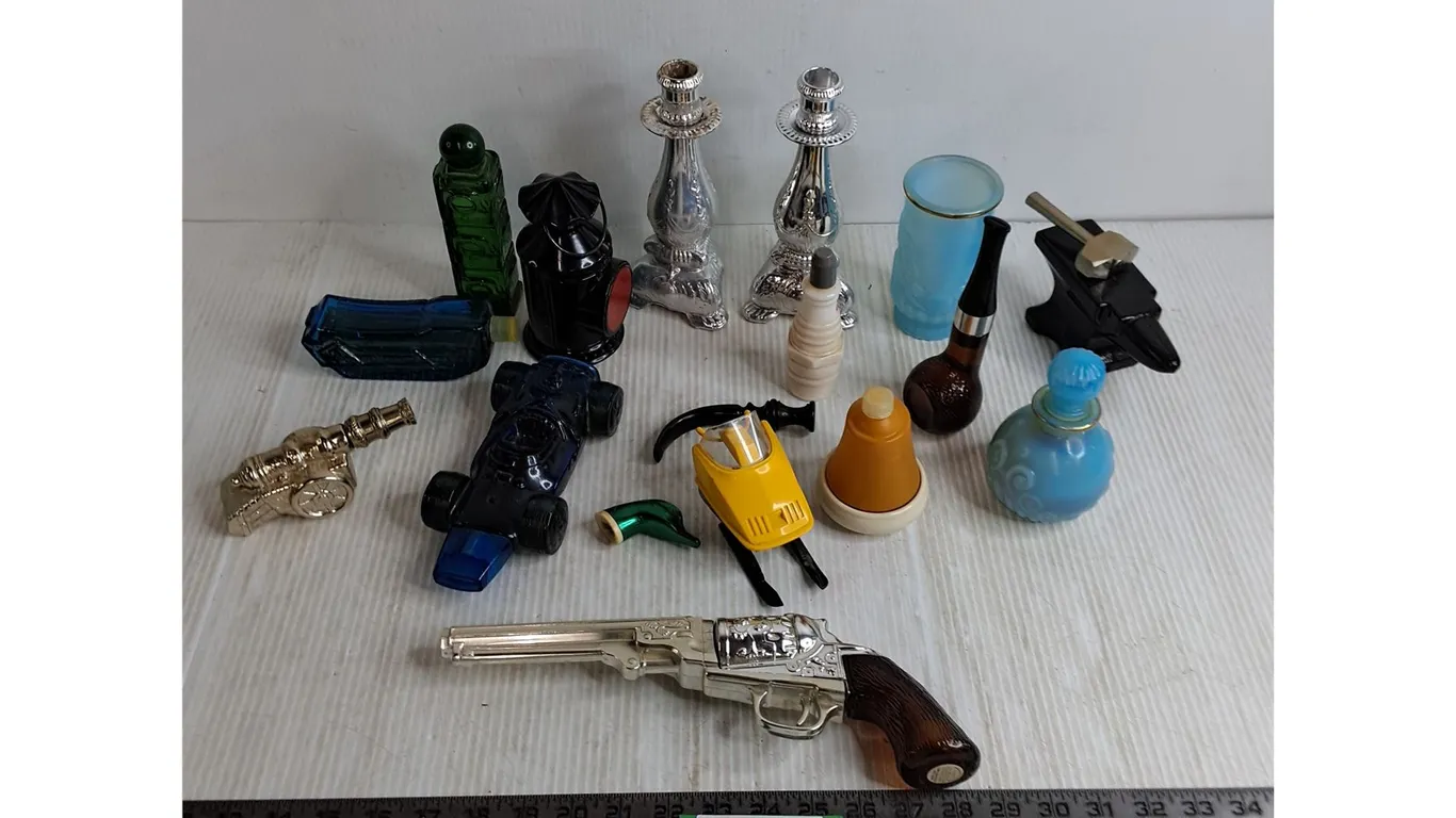 Vintage Avon Cologne Bottles - Some Full - Cannot Ship