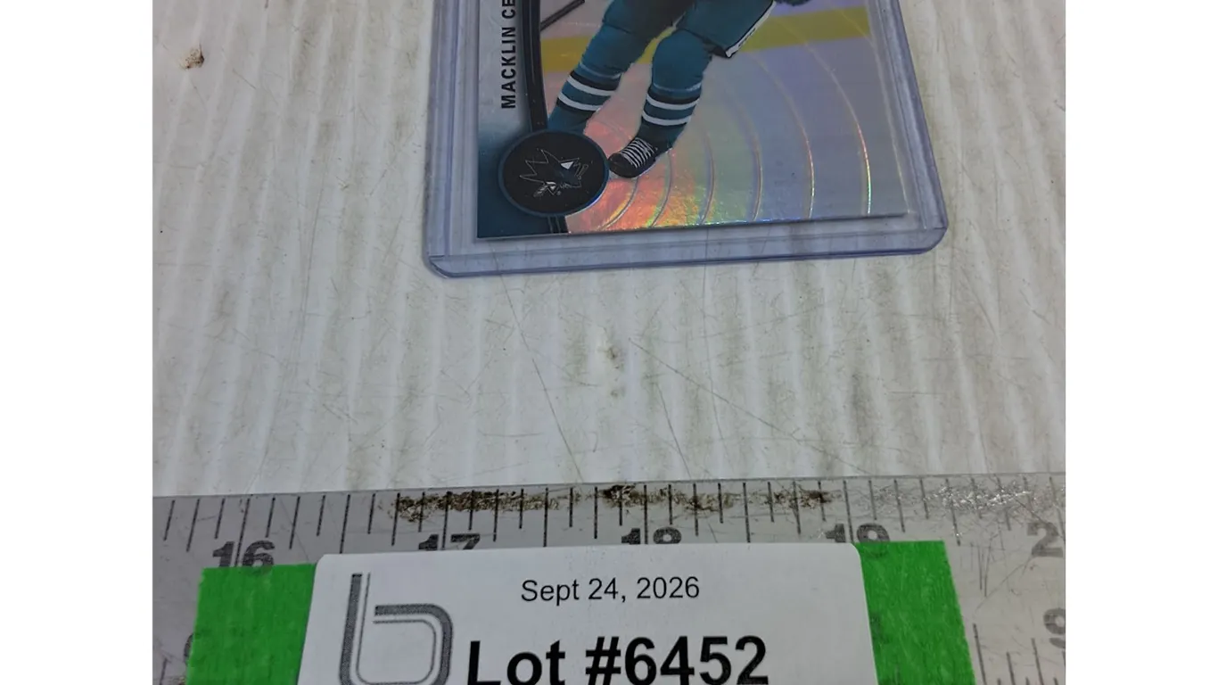 Macklin Celebrini Rookie Upper Deck Tim Hortons, Cannot Authenticate