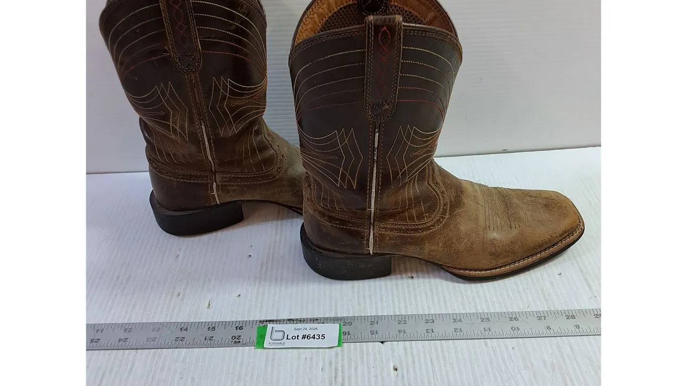Ariat Mens Boots - Size 7.5D