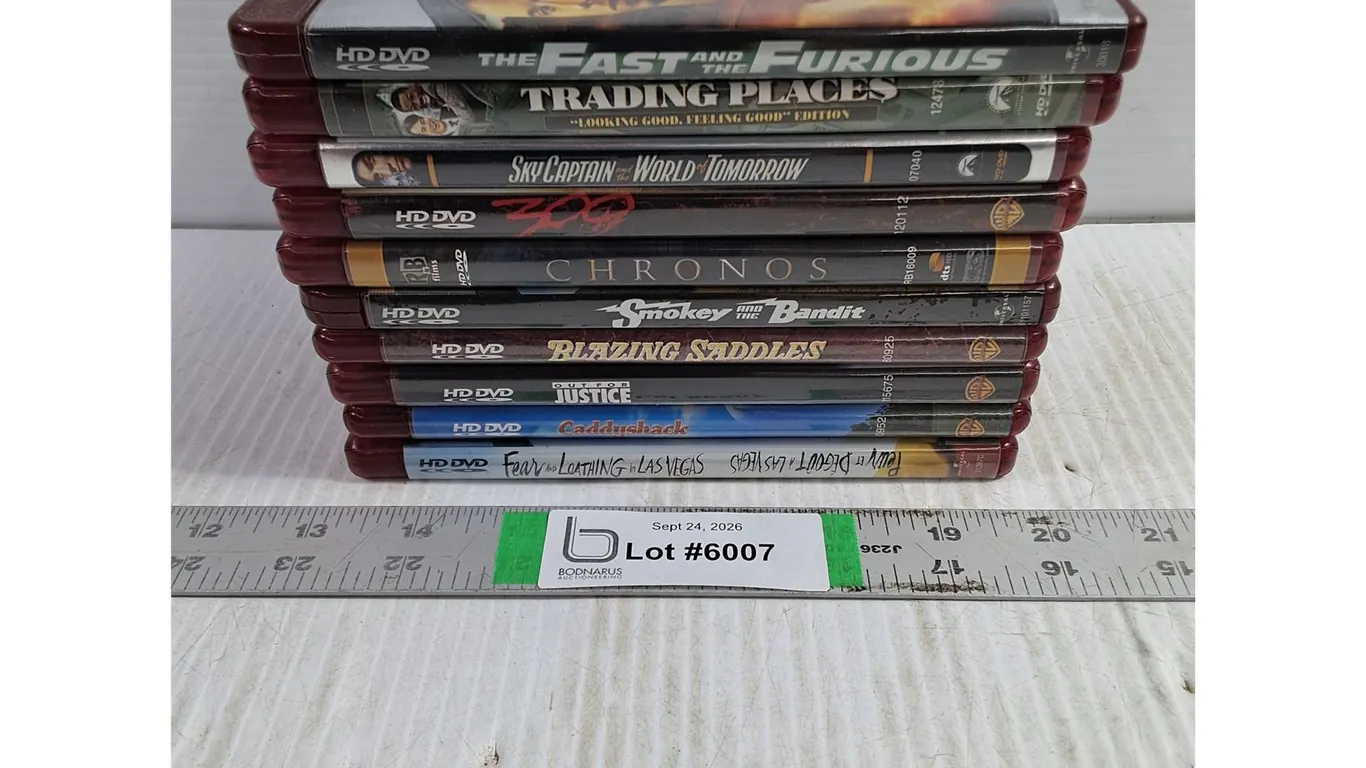 (10) HD DVD Movies-Trading Places,Caddyshack,Blazing Saddles,Chronos and more