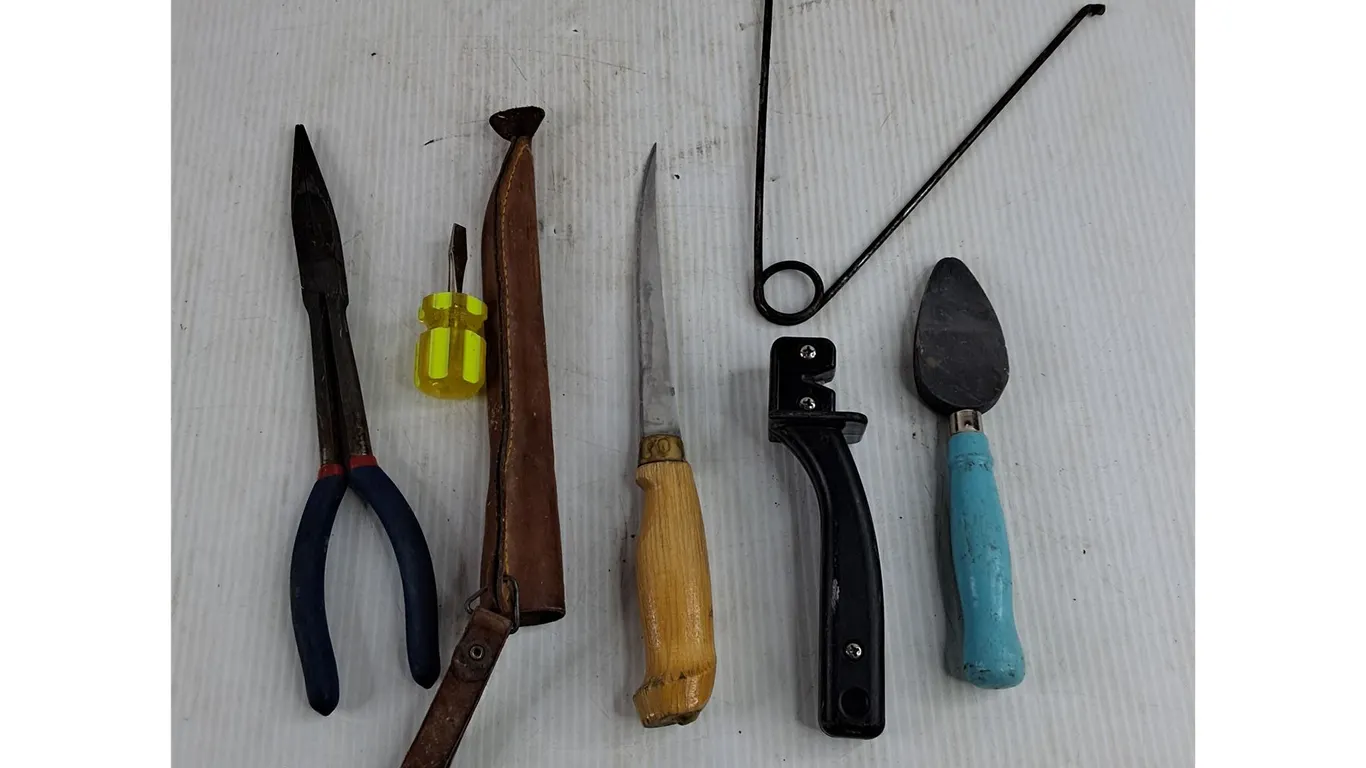 Needle Nose Pliers, Shorts Screwdriver, Fillet Knife, Knife Sharpeners