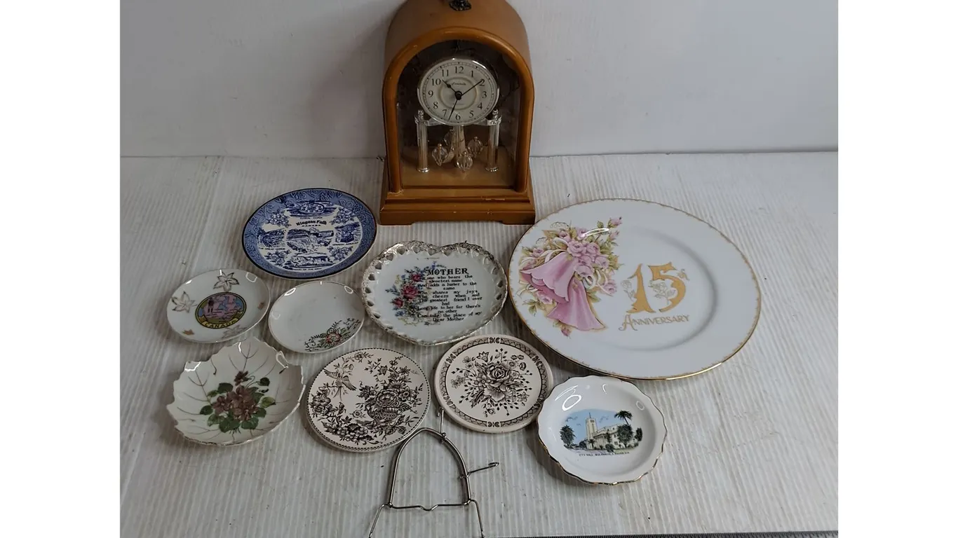 Forestville Mantle Clock - Working, Decorative Plates & Saucers
