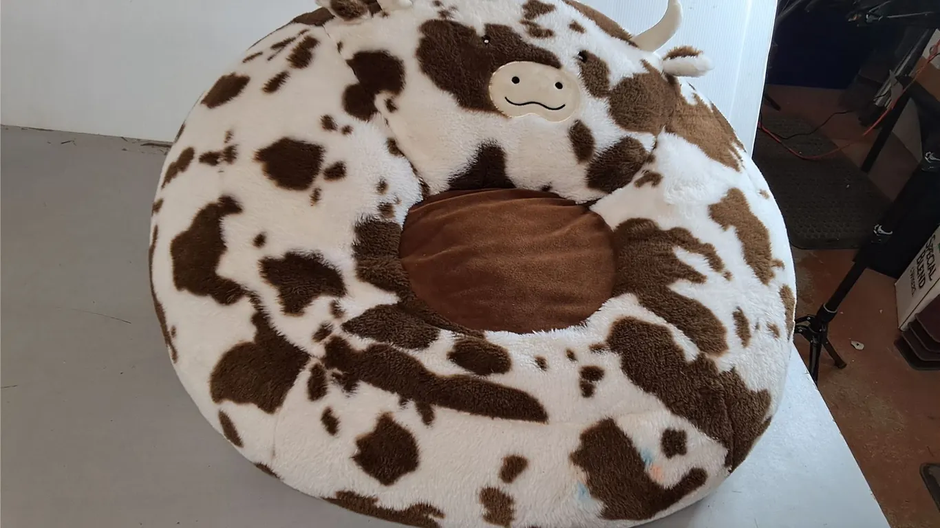 Highland Cow Plush Chair 29" Diameter- Can't Ship