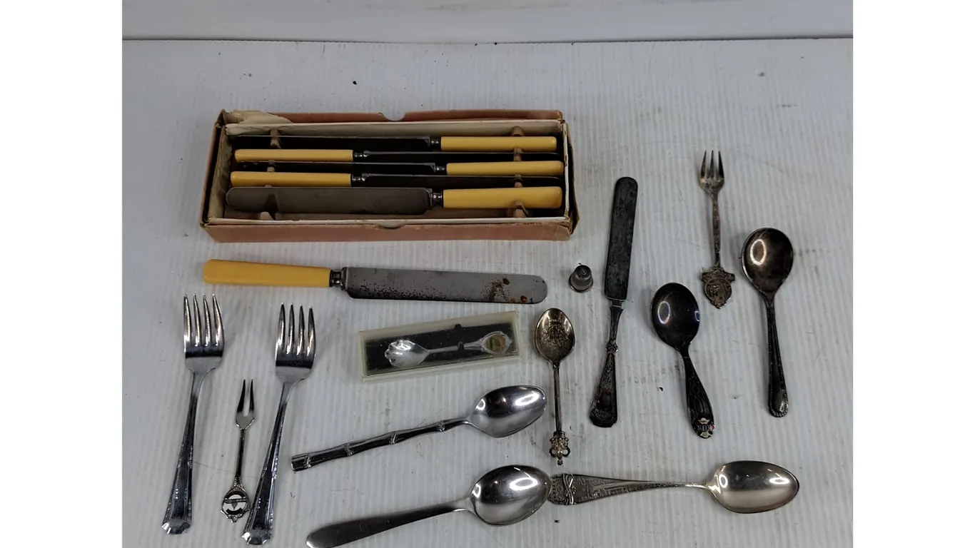 Vintage Dining Knives, Dessert Spons & Forks, Silver Cutlery