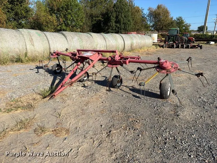Tonutti GT-500 Hay Tedder