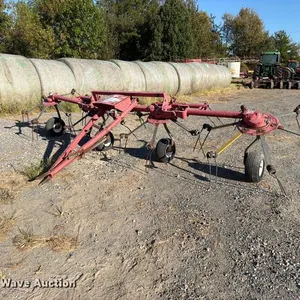 Tonutti GT-500 Hay Tedder