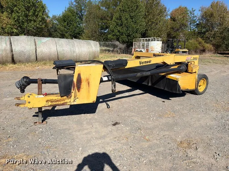 2007 Vermeer Rebel TM800 disc mower