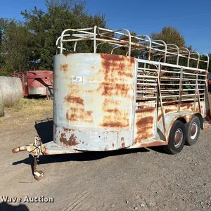 Livestock trailer