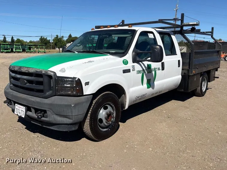 2002 Ford F350 Super Duty Crew Cab dump flatbed pickup truck
