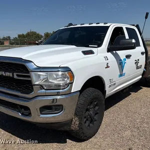 2022 RAM 3500 Crew Cab flatbed pickup truck