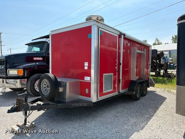 2002 Advanced Trailer Manufacturing DT168 enclosed cargo trailer