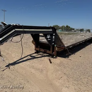2004 PJ GN4 flatbed trailer