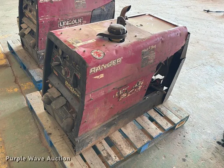 Lincoln Ranger 250GXT welder/generator