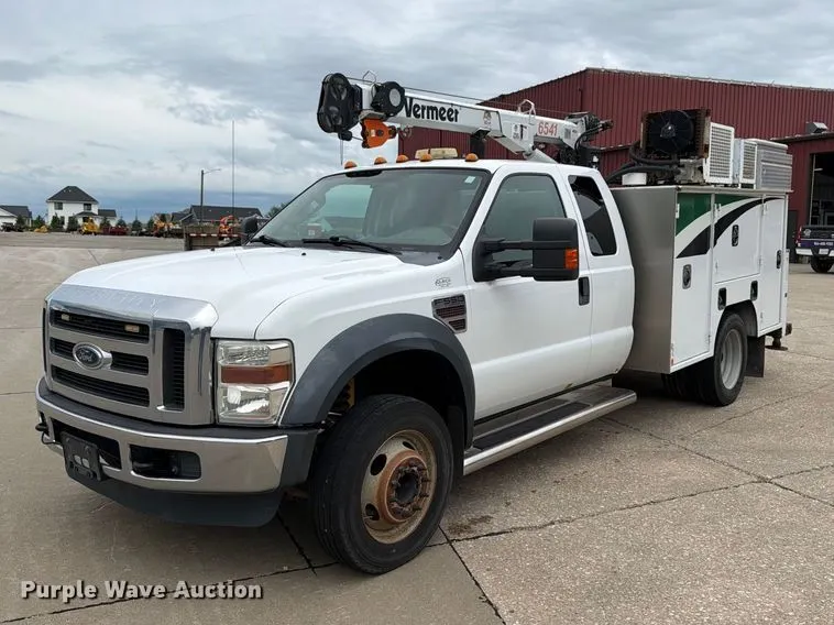 2009 Ford F550 utility / service truck