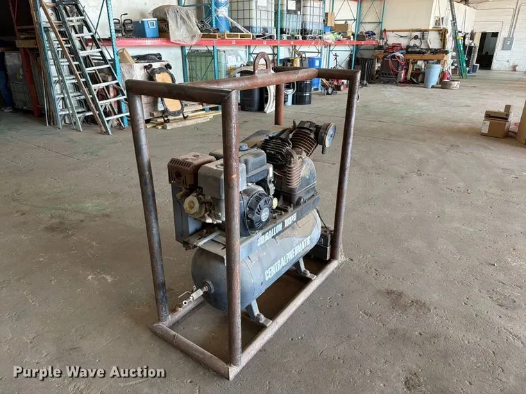 Centralpneumatic air compressor