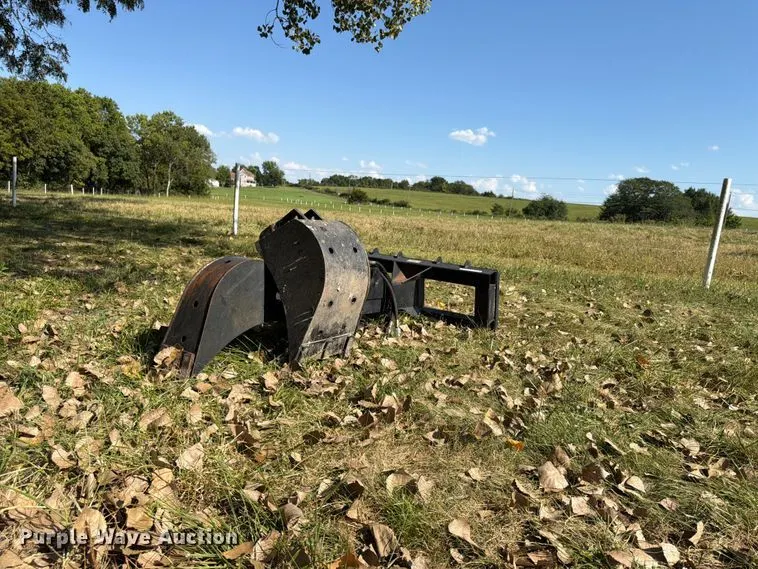2018 skid steer backhoe