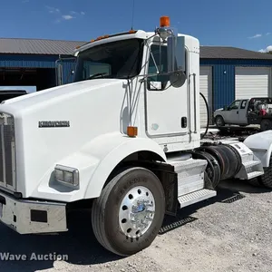 2012 Kenworth T800 semi truck