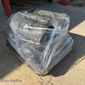 (9) tarps