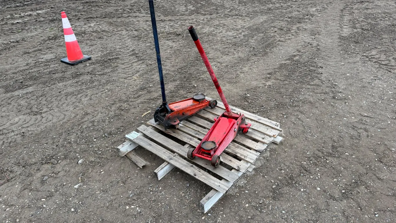 Hydraulic Floor Jacks