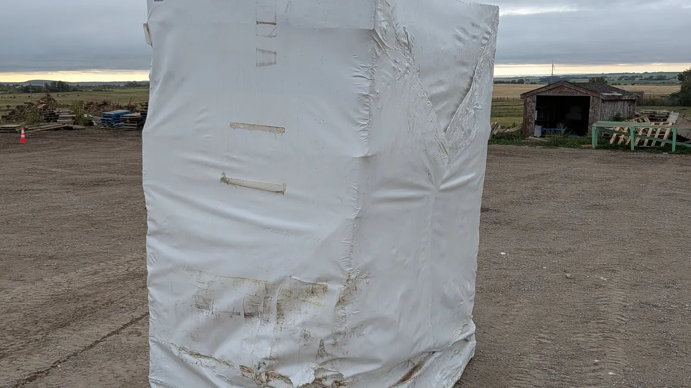 (27 cases) Unused Armacell AP Armaflex 6' Pipe Insulation