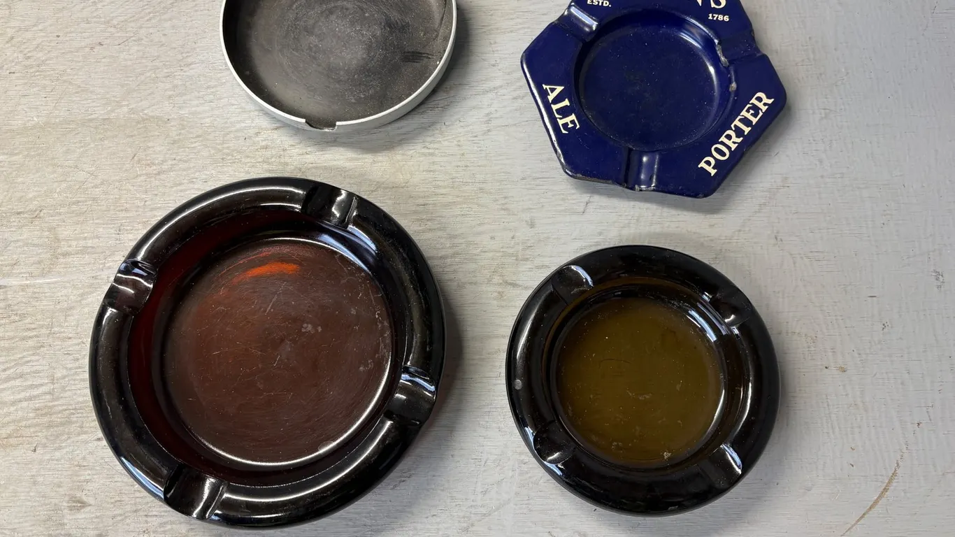 (4) Assorted Ash Trays