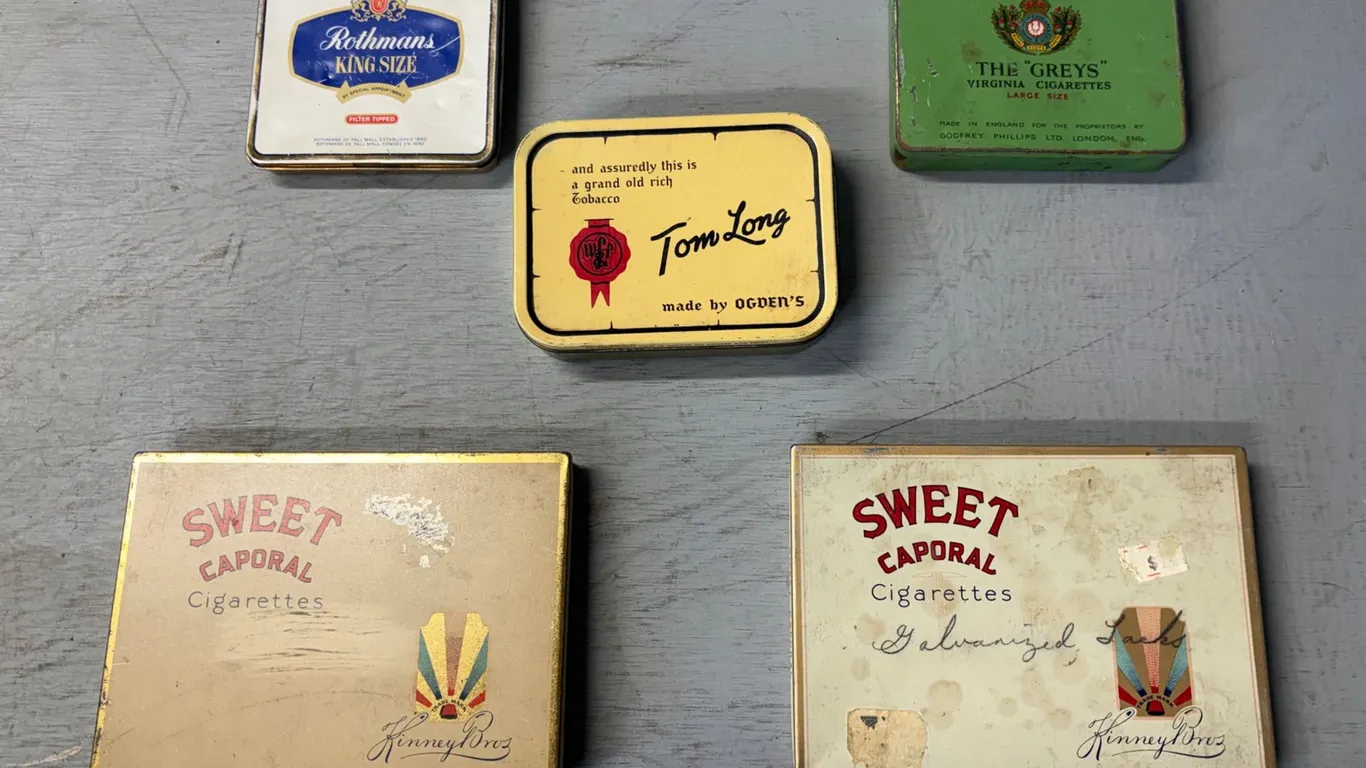 (5) Assorted Vintage Cigarette Cases