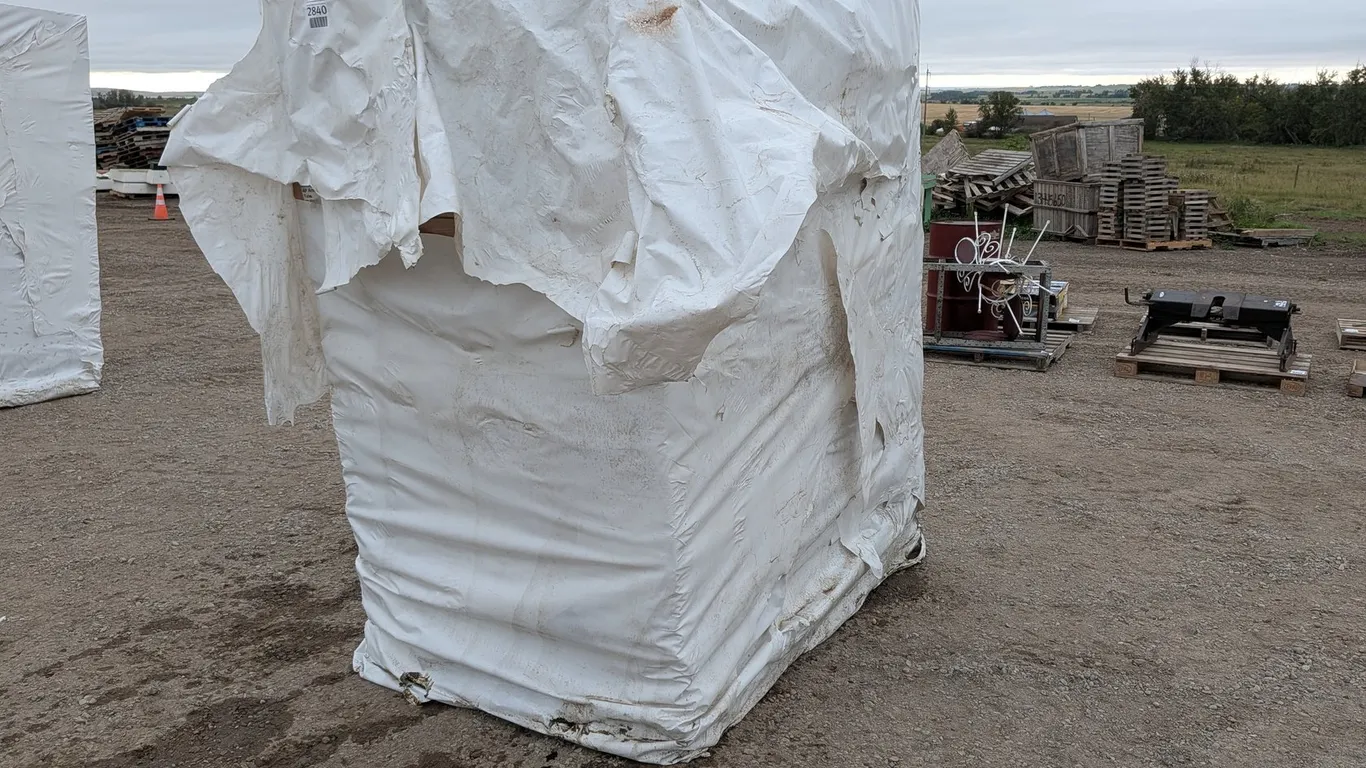 (27 cases) Unused Armacell AP Armaflex 6' Pipe Insulation