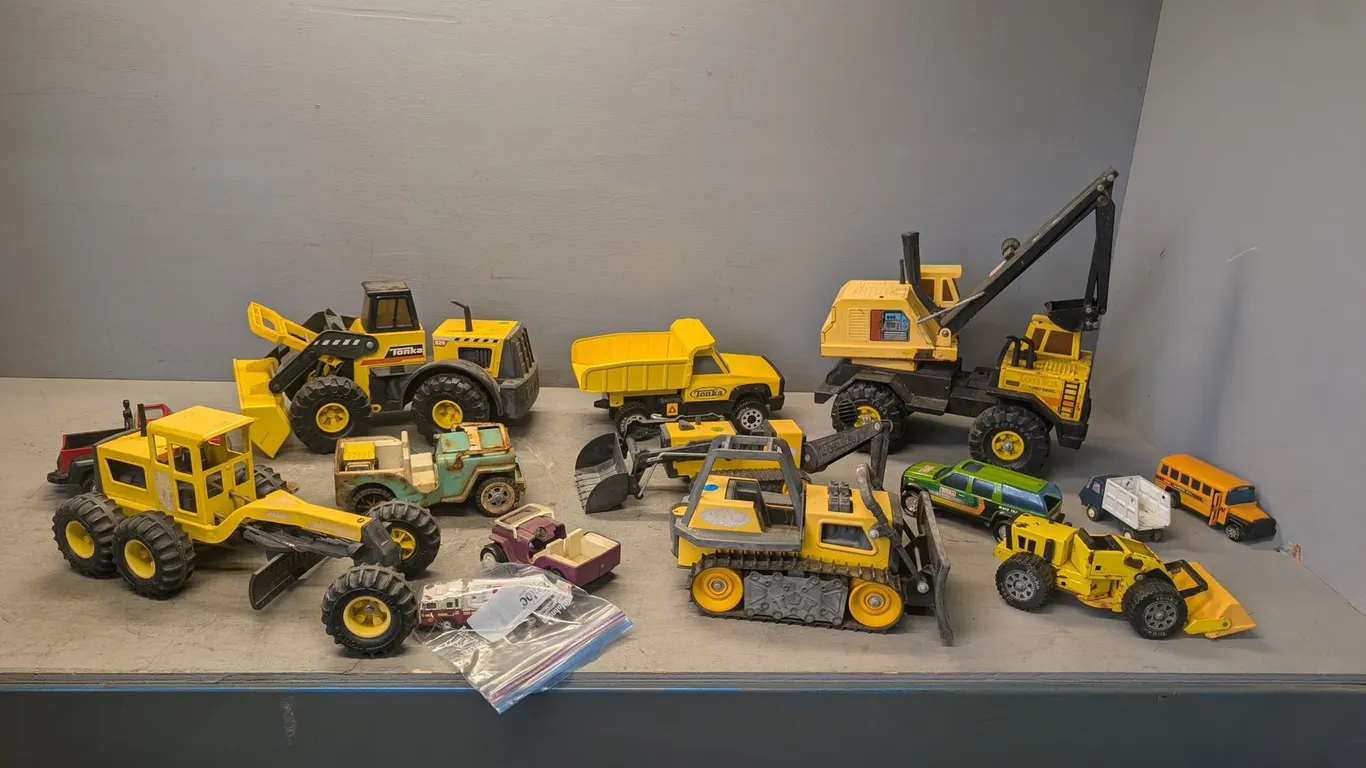 (14) Assorted Collectible Tonka Toys Metal and Plastic