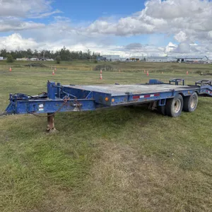 1982 23' T/A Equipment Flatdeck Tandam Trailer