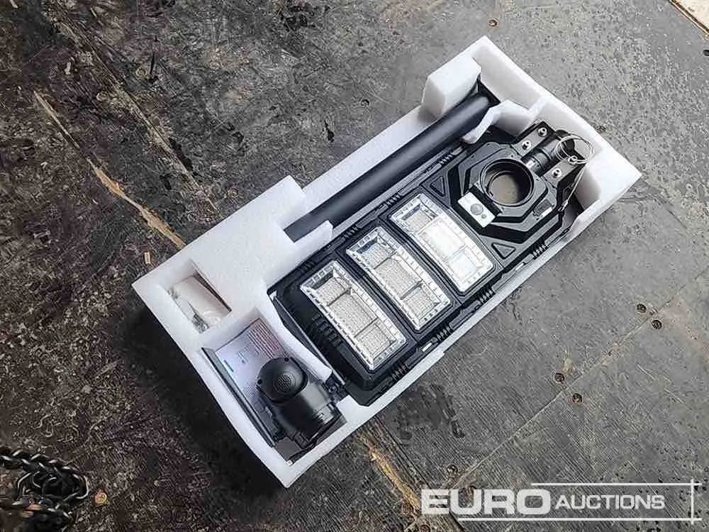 Unused 450 Watt Solar Powered Camera