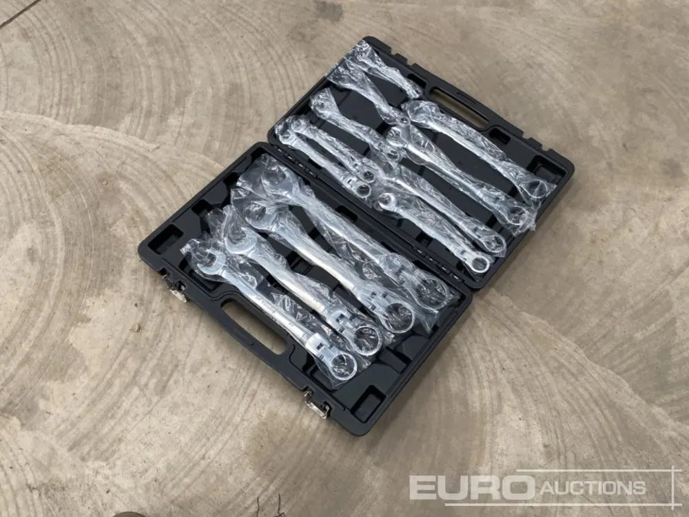 Unused IF Tools 13 Pc Flexible Ratchet Wrench Set