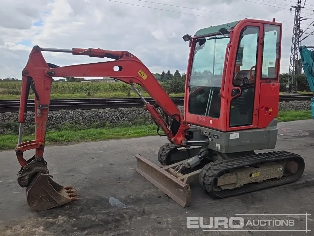 2017 Volvo ECR25D