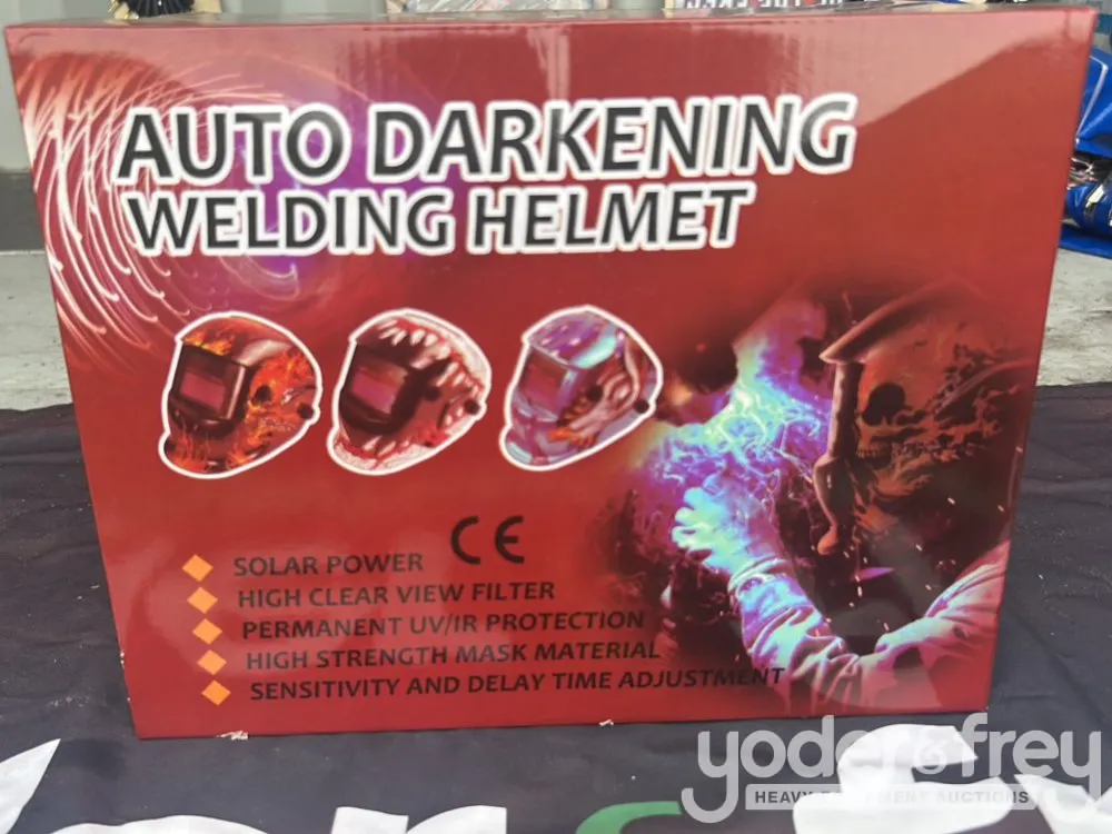 Unused 2026 Auto Darkening Welding Helmet