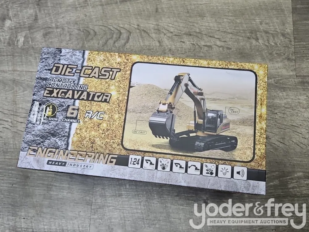 Unused SDLANCH Excavator Toy