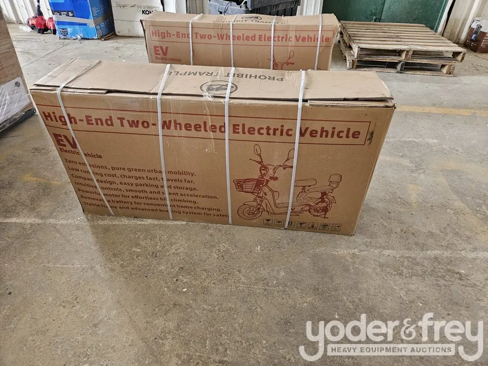 Unused SDLANCH High End Two Wheeled Electric Vehicle (NOT ASSEMBLED)