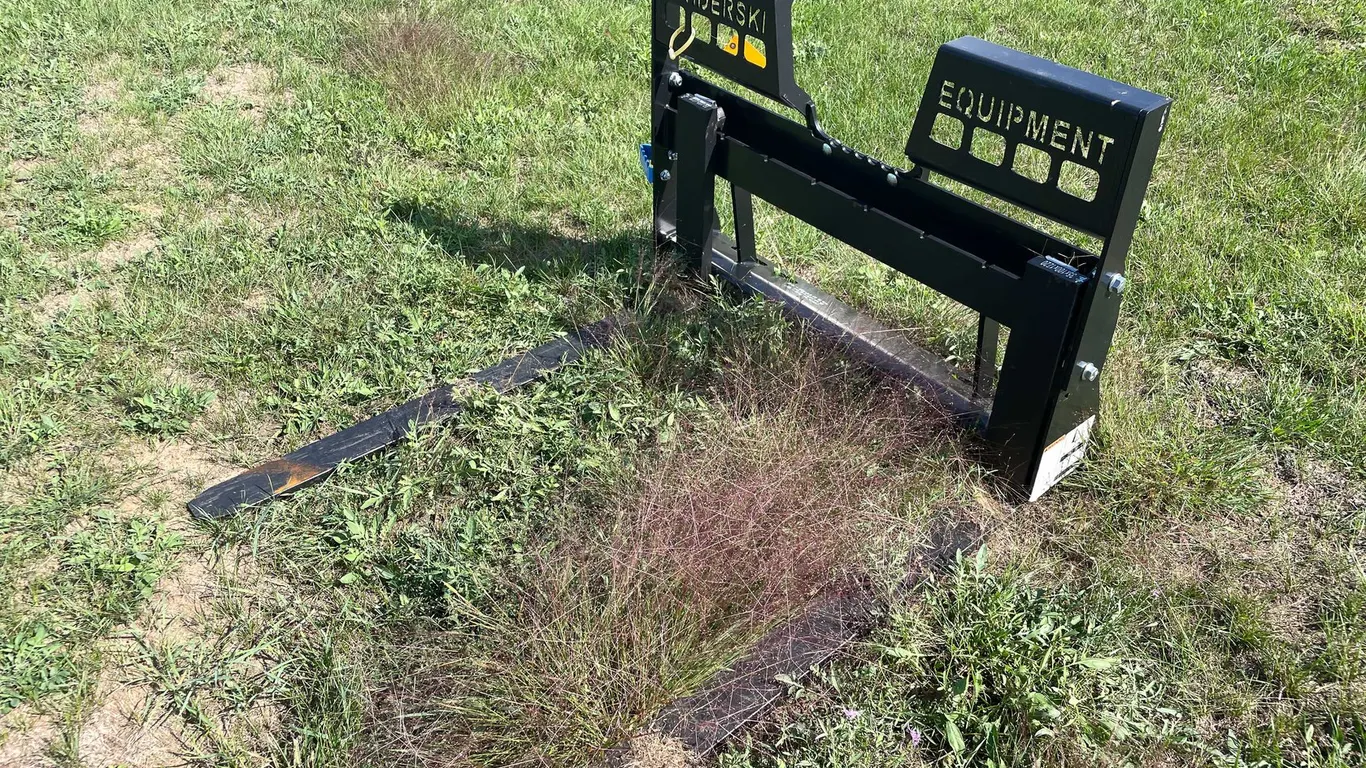 Swiderski Universal mount Pallet Forks