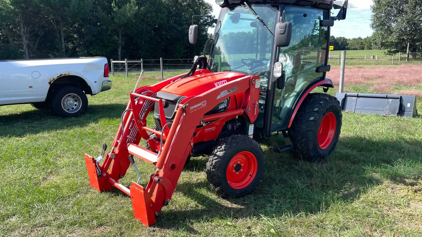 Kioti KL 4030 Tractor