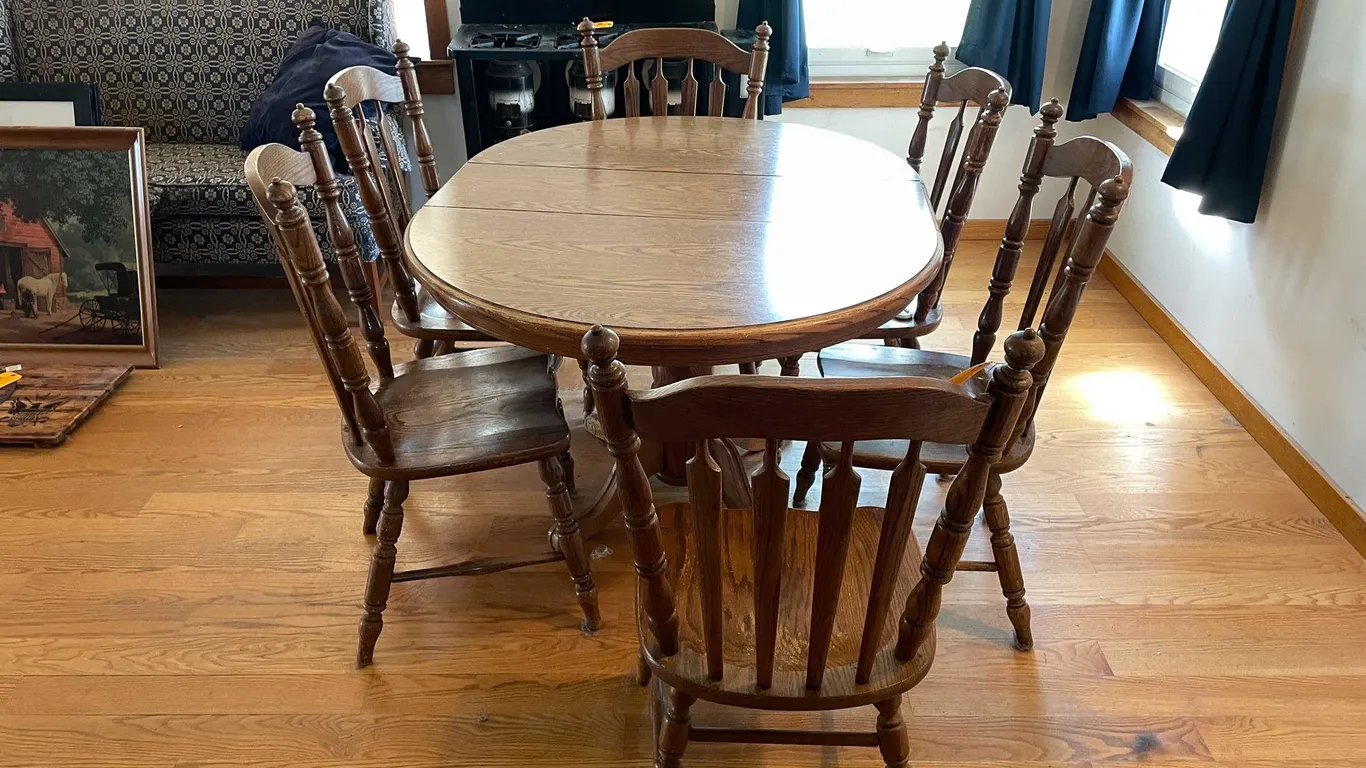 Kitchen Tables and chairs