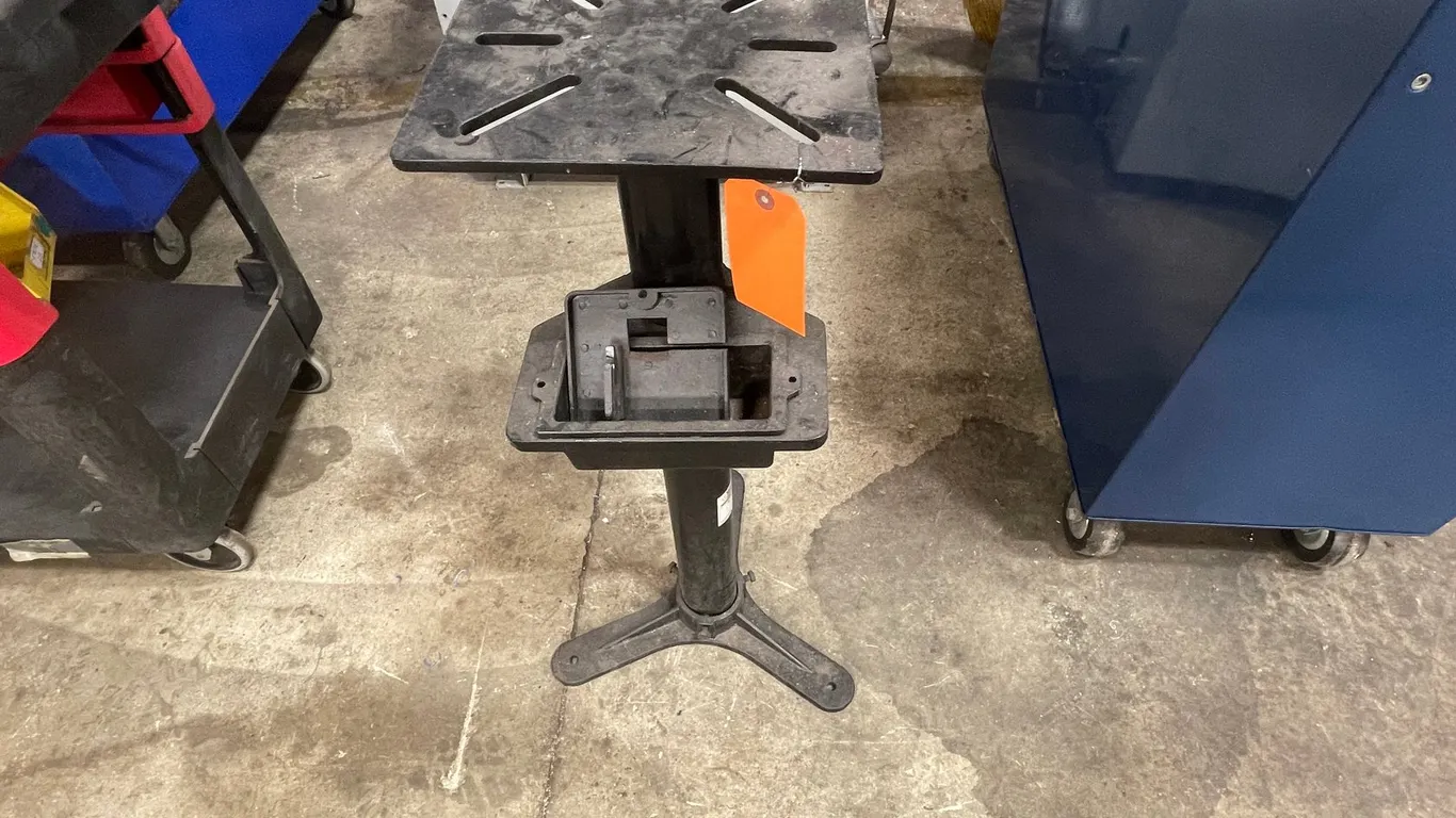 Central Machinery Heavy Duty Bench Grinder Pedestal