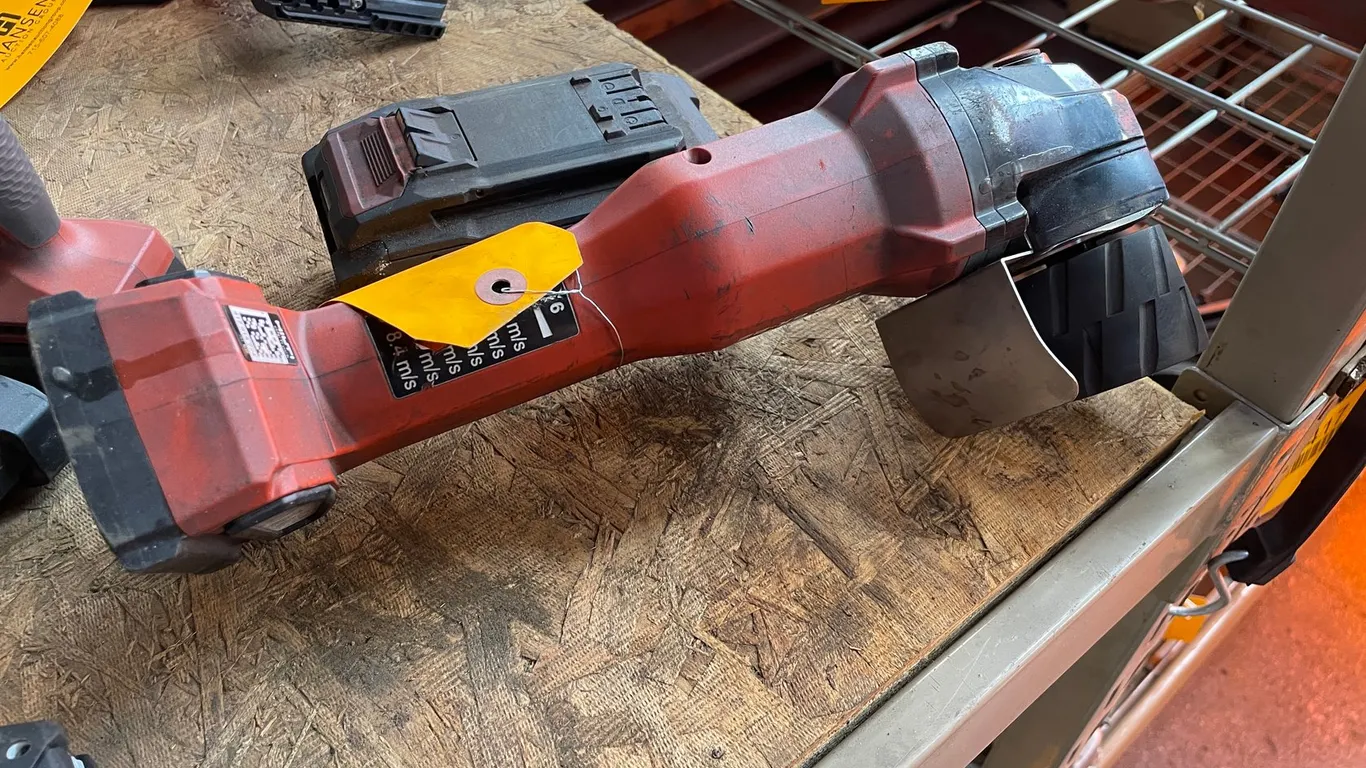 Hilti GTB 6X-22 Tube Belt Sander