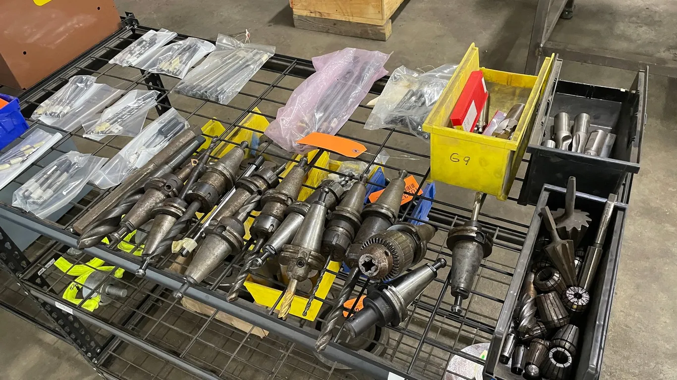 Various End Mill Tool Holders