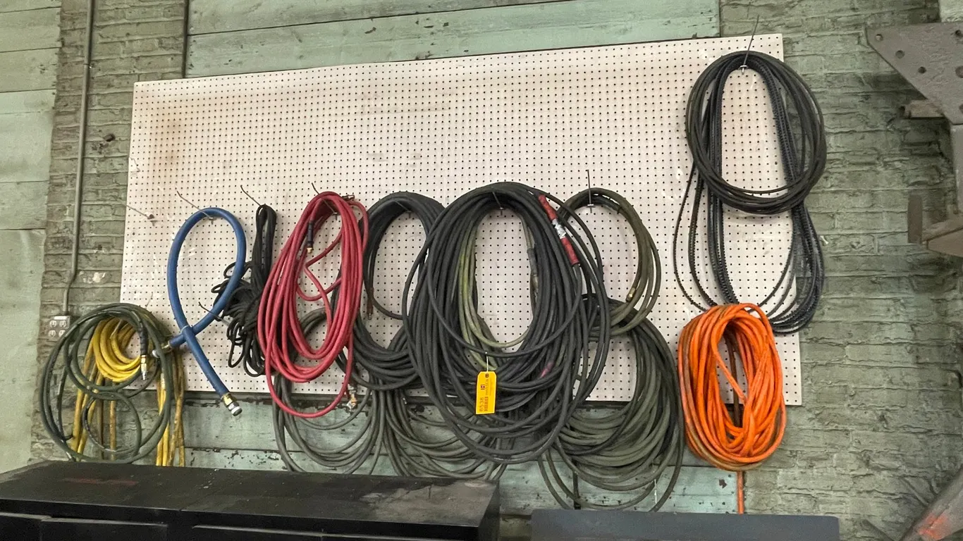 Various Lot of Air Hoses