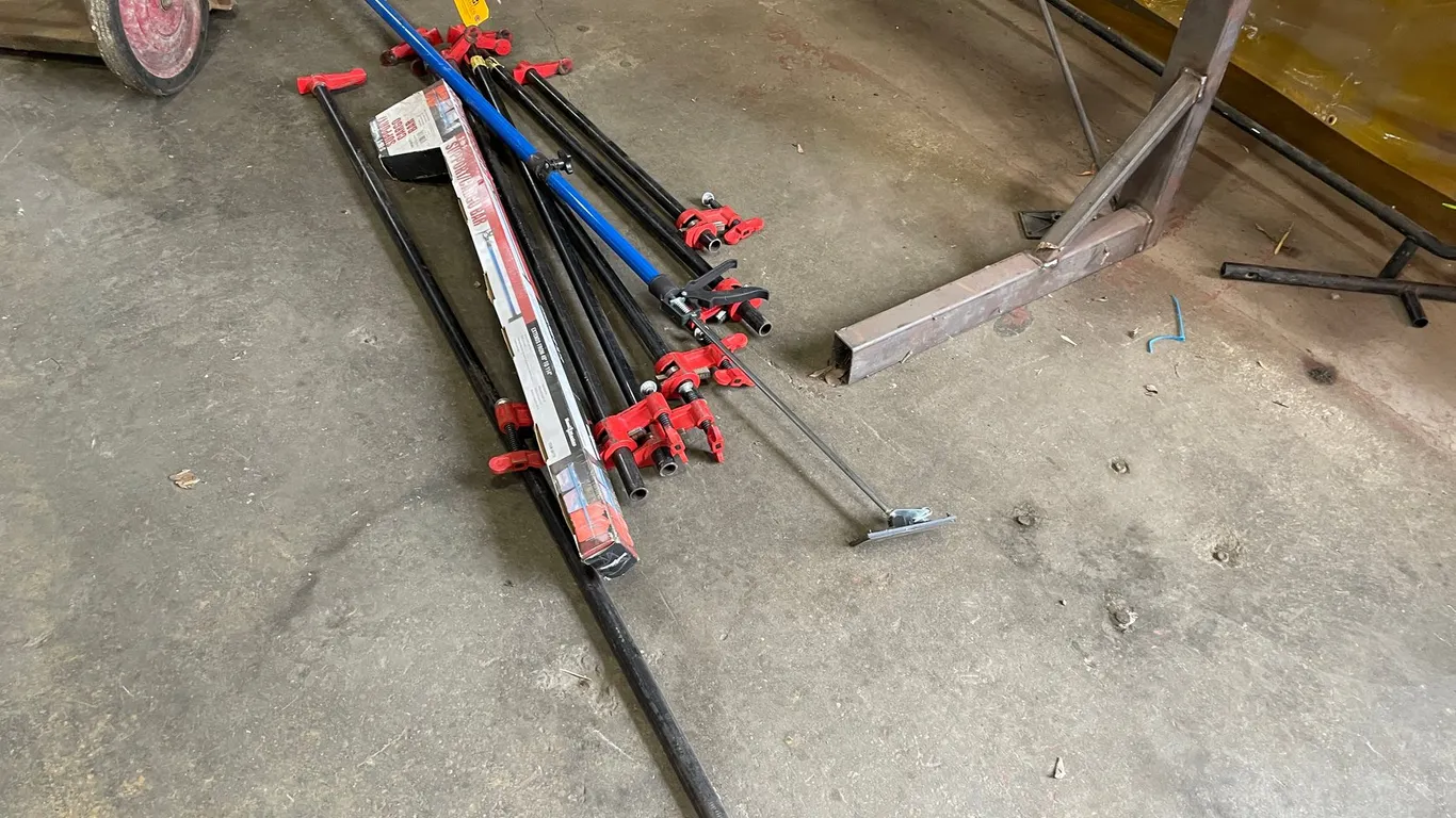 Various Bar Clamps and Support Cargo Bar