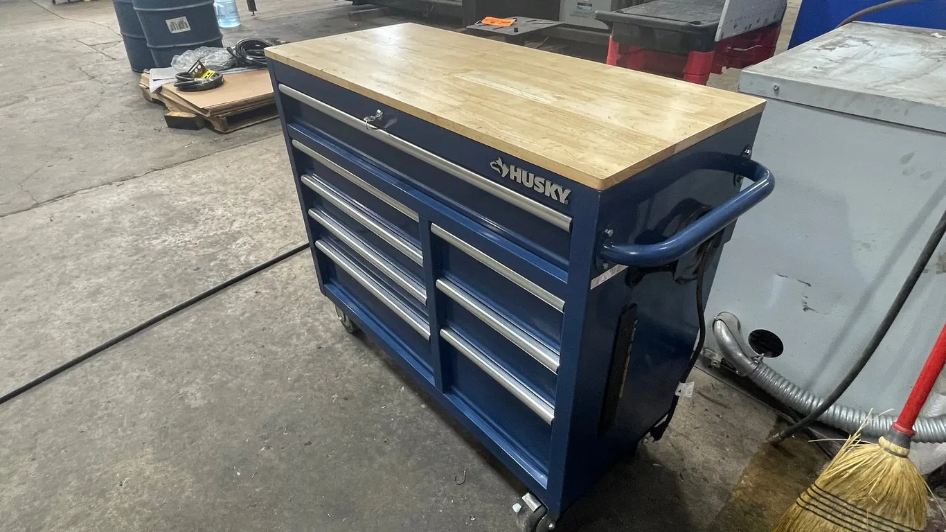 Husky 42" 8-Drawer Mobile Workbench