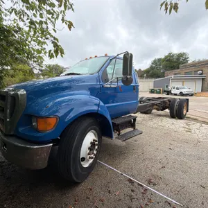 Ford Cab and Chassis Truck (Title in Delay)