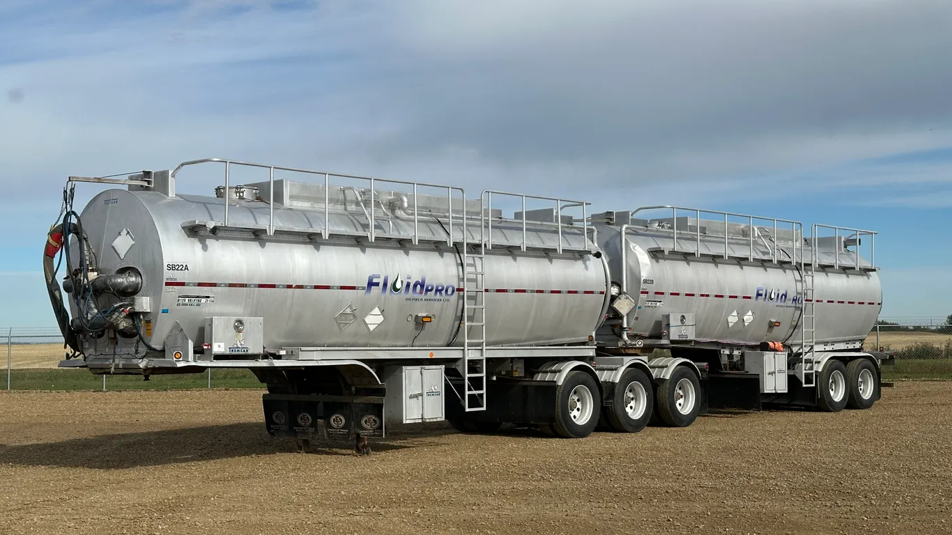 2014 Tremcar Insulated Aluminum Super B Tank Trailer