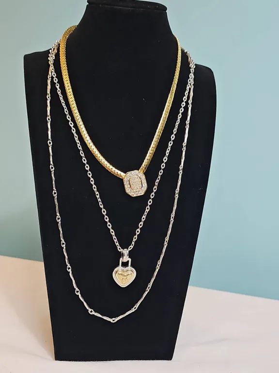 D’Orlan Gold and Silver Tone Necklace Lot With Crystal and Heart Pendants