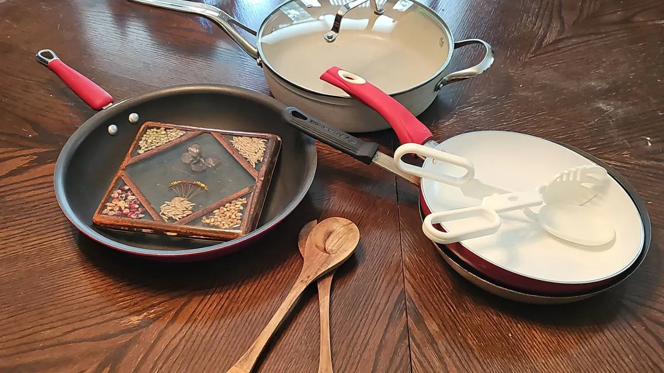 Kitchen Cookware Lot With Frying Pans, Sauté Pan, Utensils And Trivet