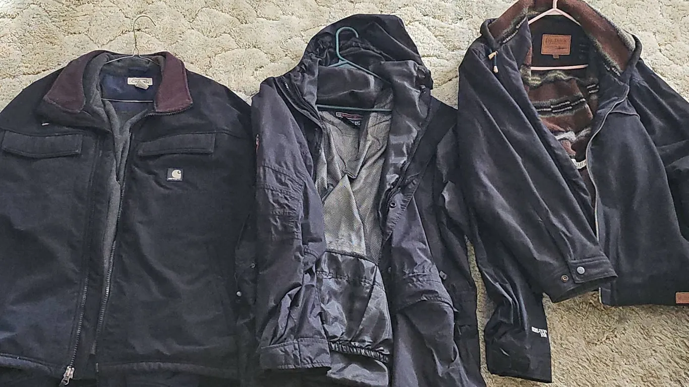 Carhartt, Summit Series, and Outback Trading Company Men's XXL Jackets Lot